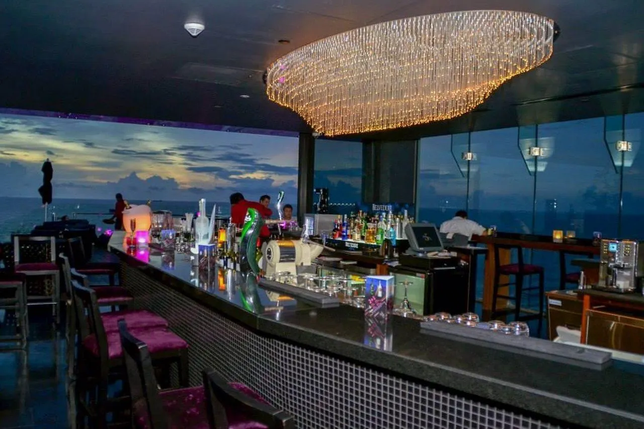 Radisson Hotel Colombo